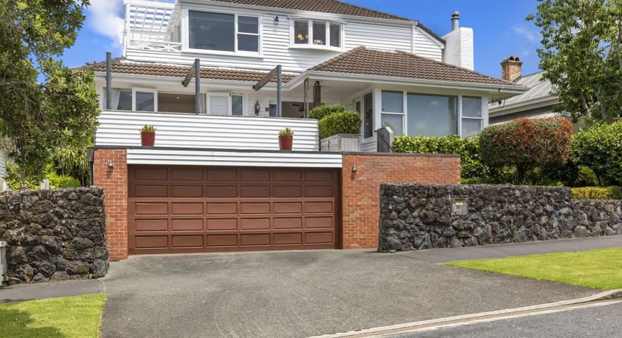  at 31 Seaview Avenue, Northcote, Auckland