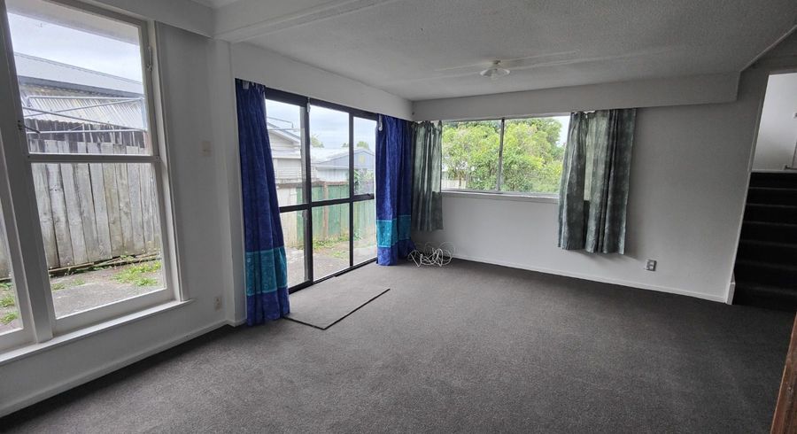  at 64 Commissariat Rd, Mount Wellington, Auckland City, Auckland