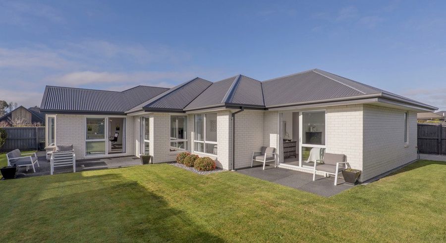  at 9 Polish Settlers Place, Marshland, Christchurch City, Canterbury