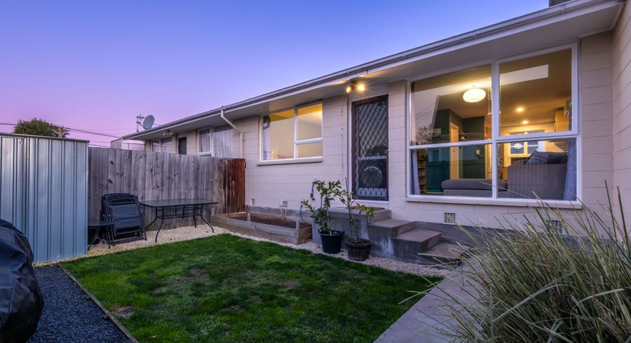 at 2/97 Champion Street, Edgeware, Christchurch City, Canterbury
