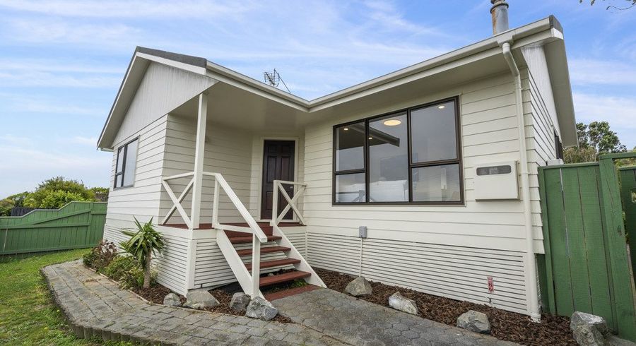  at 4A Kentwood Drive, Woodridge, Wellington