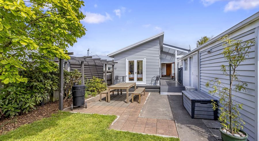  at 194 Selwyn Street, Spreydon, Christchurch