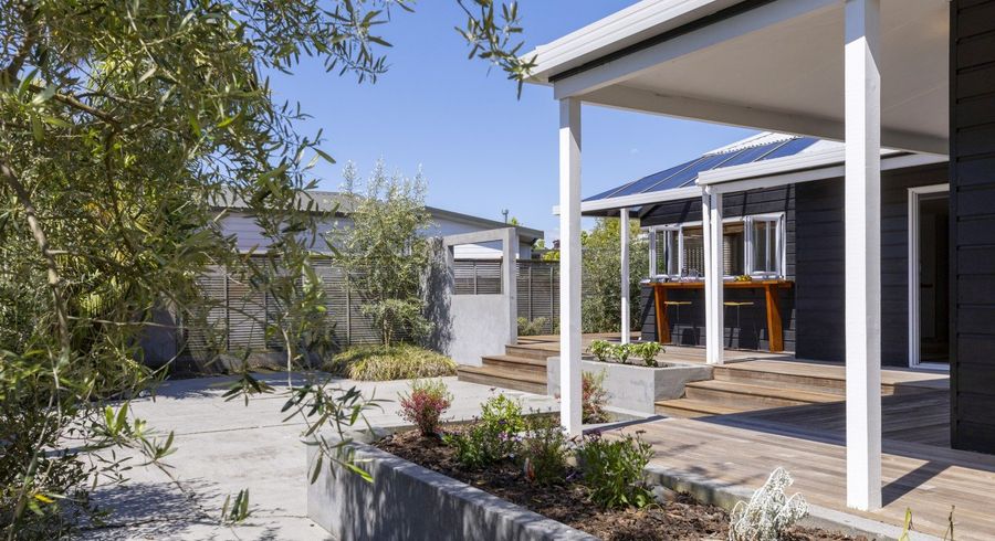  at 1 and 2/20 Stanley Street, Wharewaka, Taupo, Waikato