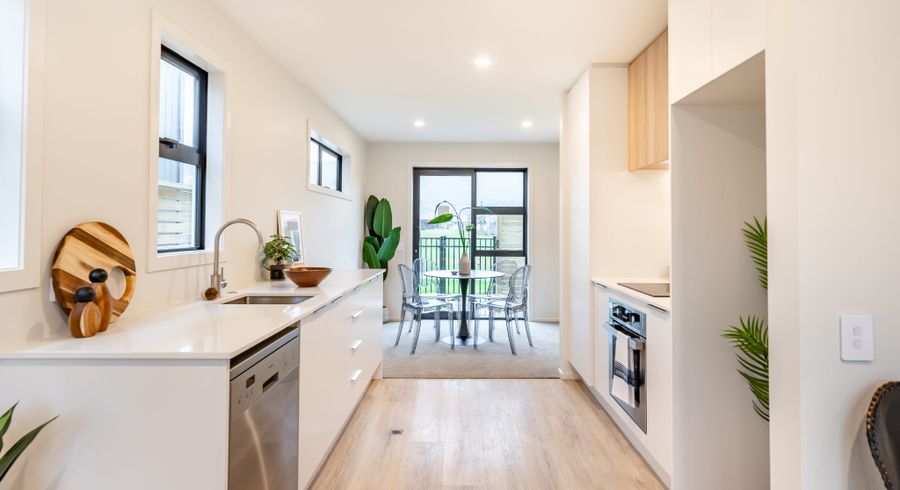  at 35 Te Ara o Papatahi, Wainuiomata, Lower Hutt, Wellington