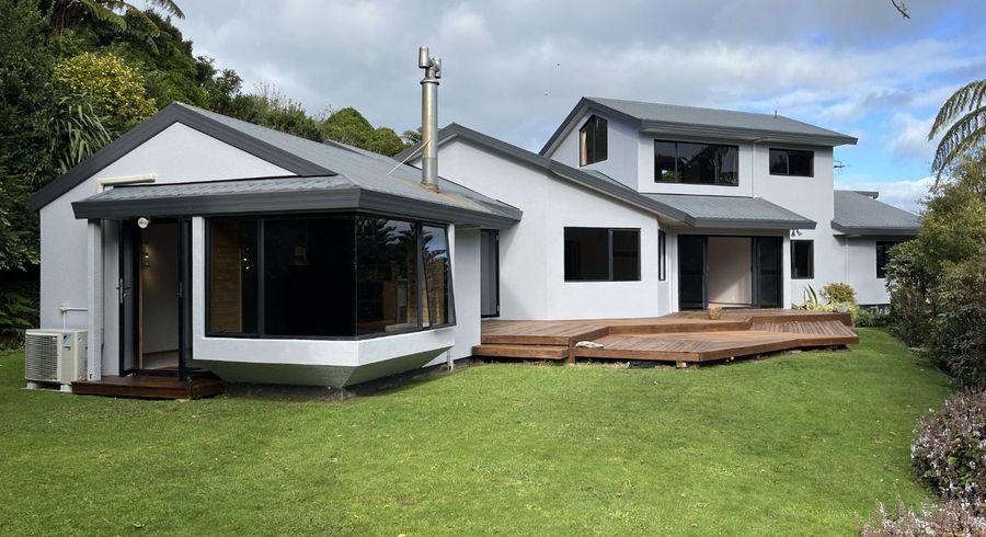  at 6 Bushview Place, Vogeltown, New Plymouth, Taranaki