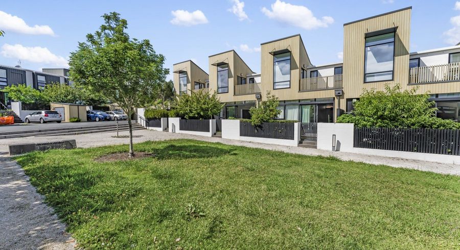  at 3 Nevill Road, Hobsonville, Waitakere City, Auckland