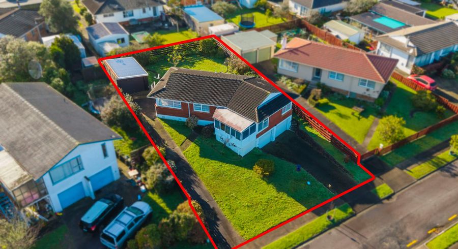 at 9 Ellison Place, Pakuranga Heights, Manukau City, Auckland