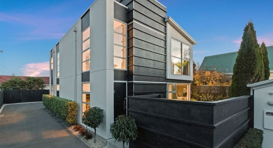  at 128a Holly Road, Merivale, Christchurch City, Canterbury