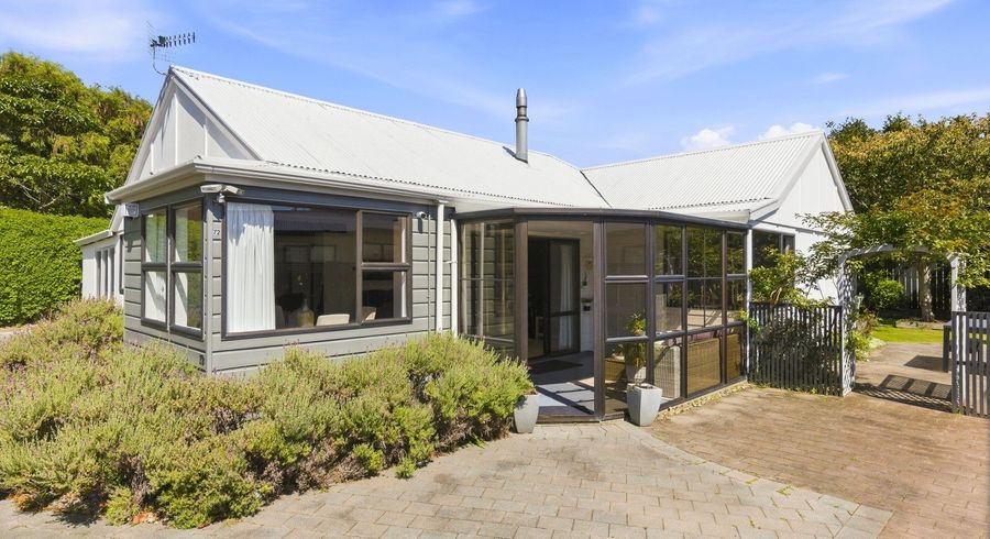  at 72 Elizabeth Street, Waikanae
