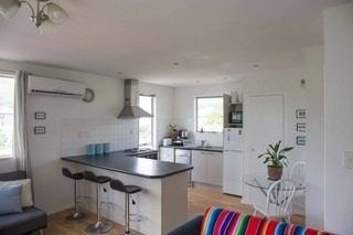  at 4/5 Stoke Street, Sumner, Christchurch City, Canterbury