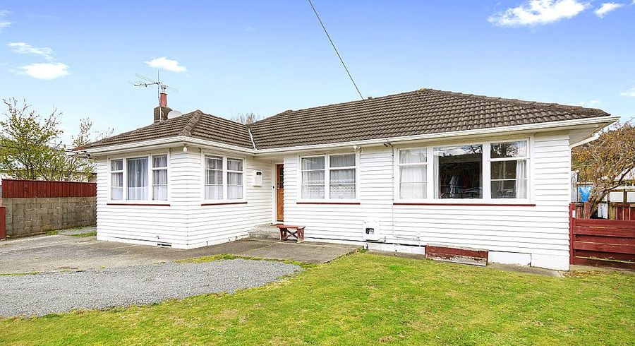  at 9 Richard Grove, Stokes Valley, Lower Hutt