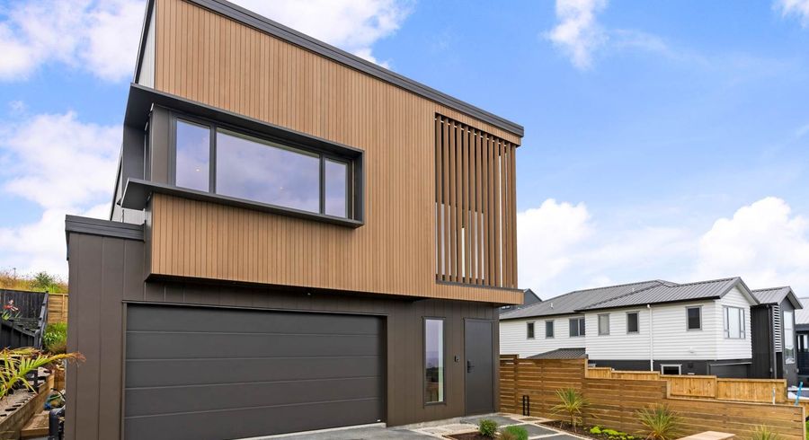  at 22 Pakirikiri Street, Long Bay, North Shore City, Auckland