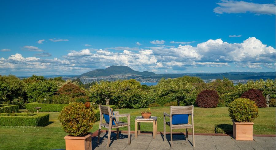  at 48 Blue Ridge Drive, Acacia Bay, Taupo, Waikato