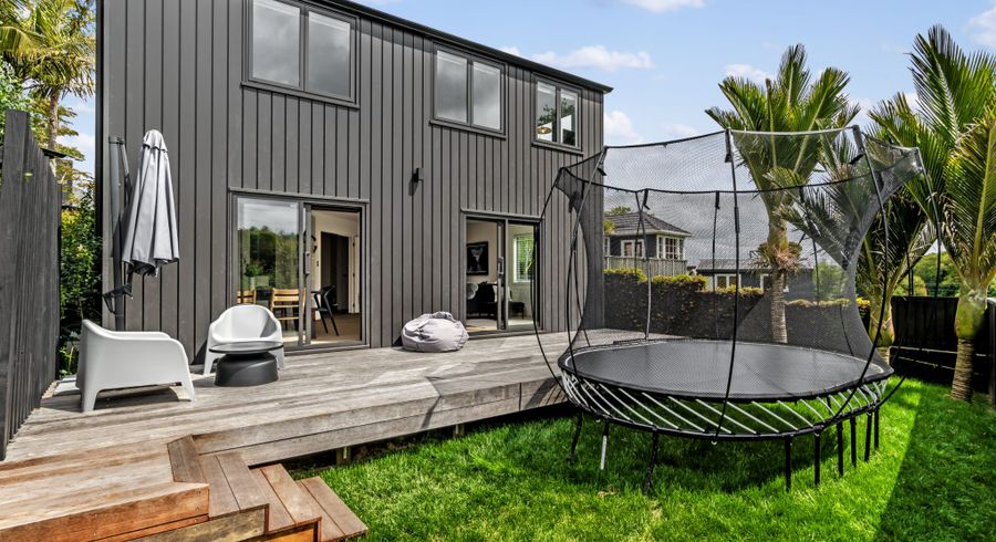  at 11A Mamaku Street, Meadowbank, Auckland