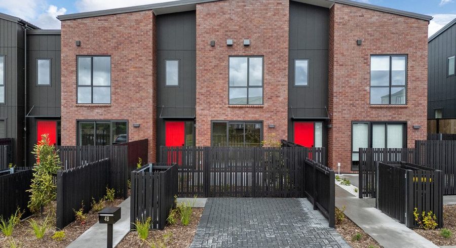  at 48 Te Aniwaniwa Terrace, Albany, North Shore City, Auckland