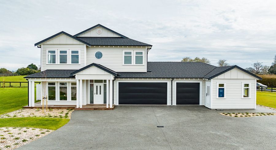  at 4 Sunline Drive, Leamington, Cambridge