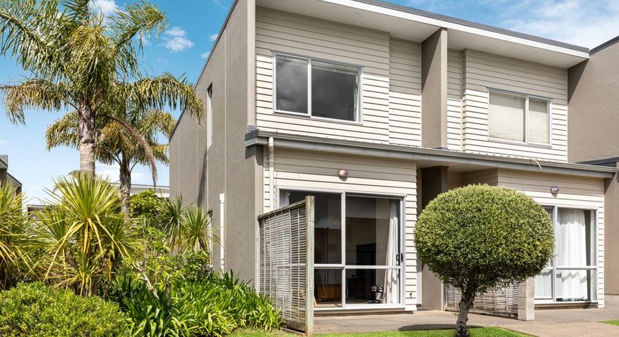  at 8/7 Kelvin Hart Drive, East Tamaki, Manukau City, Auckland