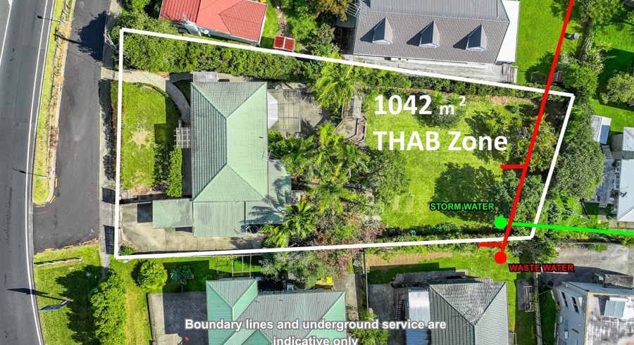  at 938 East Coast Road, Northcross, North Shore City, Auckland