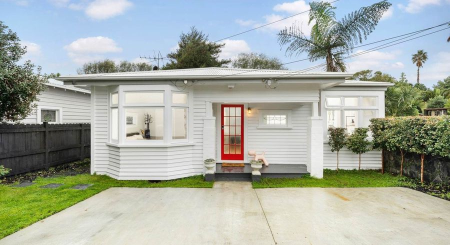  at 16A Edenvale Crescent, Mount Eden, Auckland City, Auckland