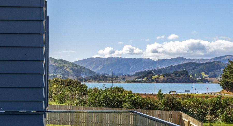  at 8 Tradewinds Drive, Whitby, Porirua, Wellington