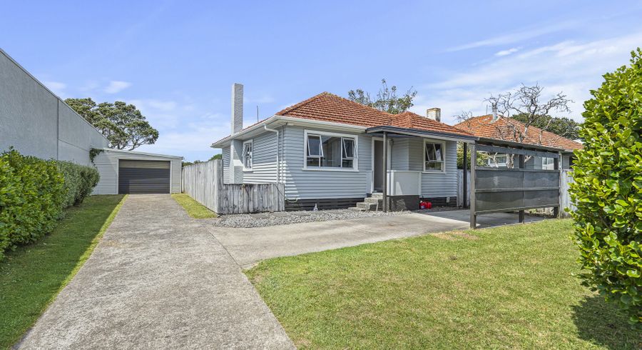  at 417 Carrington Street, Vogeltown, New Plymouth, Taranaki