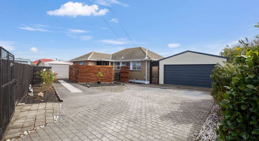  at 25 Lambeth Crescent, Northcote, Christchurch