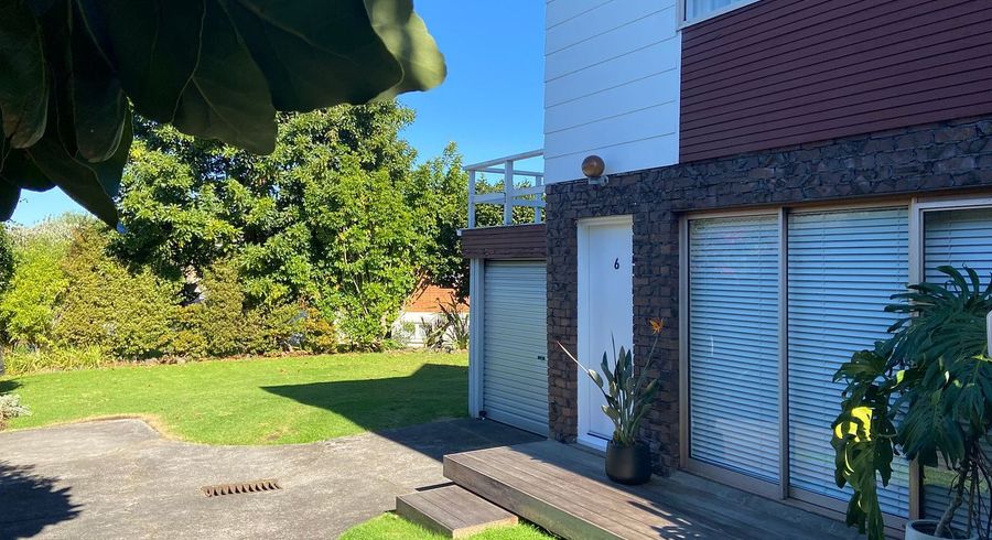  at 6/112 Owairaka Avenue, Mount Albert, Auckland City, Auckland