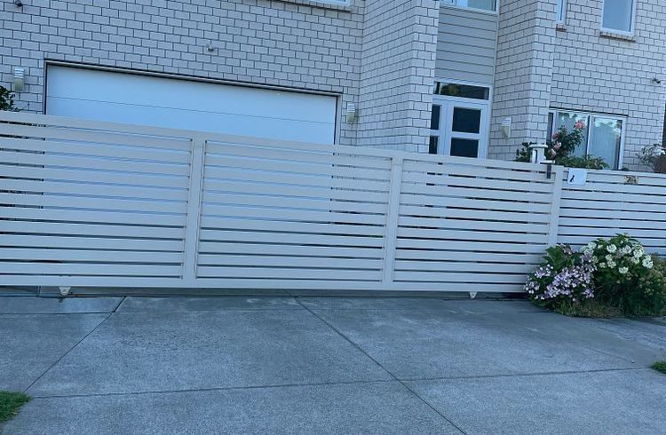  at 273 Flat Bush School Road, Flat Bush, Manukau City, Auckland