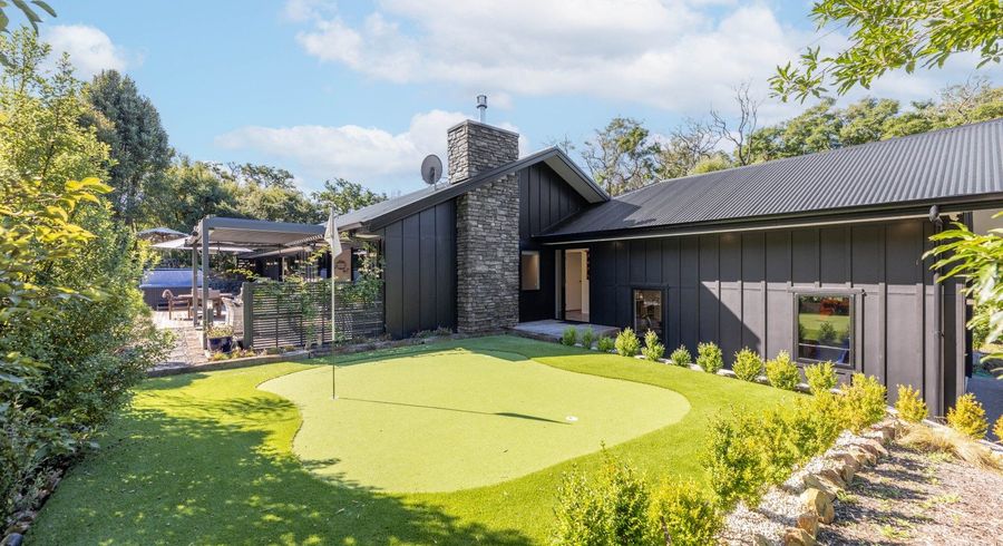  at 68 Parawera Drive, Acacia Bay, Taupo