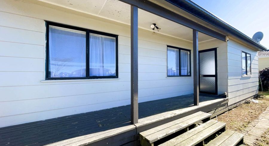  at 58 Maplesden Drive, Clendon Park, Manukau City, Auckland