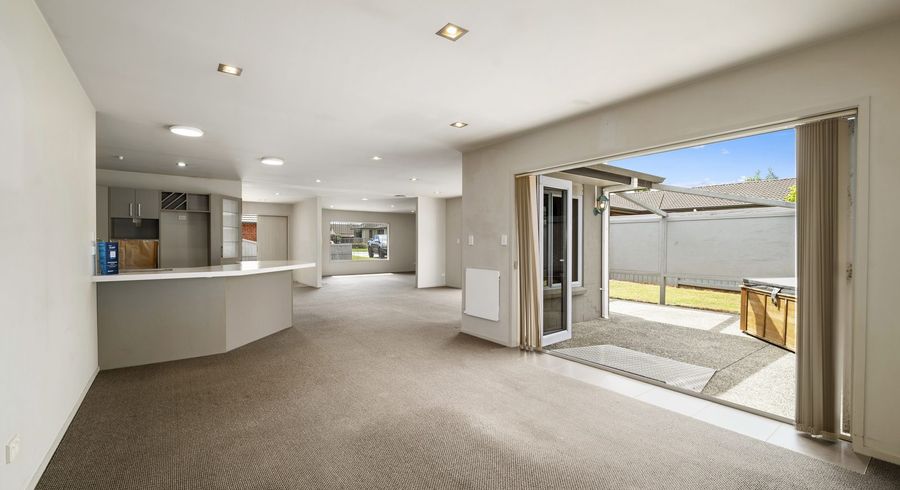  at 8 Owhatiura Drive, Lynmore, Rotorua, Bay Of Plenty