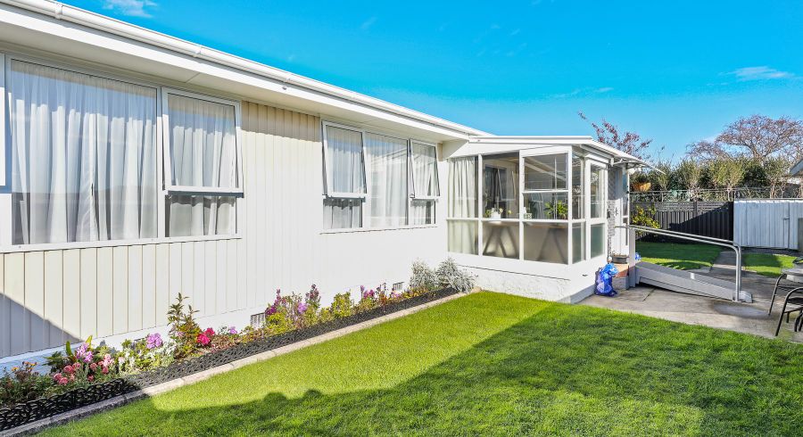  at 2/27 Hutcheson Street, Mayfield, Blenheim, Marlborough