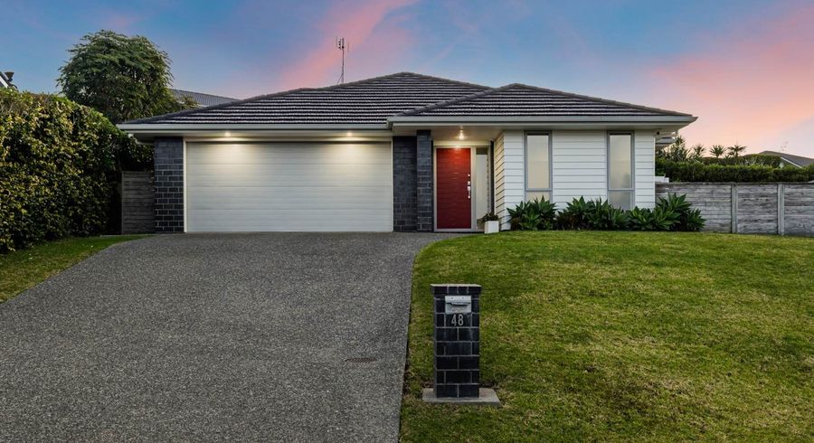  at 48 Beachwood Drive, Hatfields Beach, Rodney, Auckland