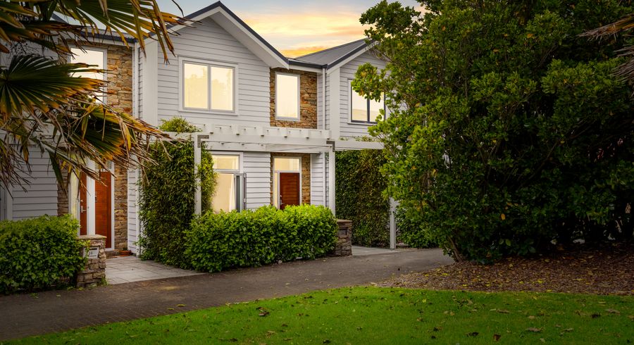  at 36 Gunner Drive, Te Atatu Peninsula, Auckland
