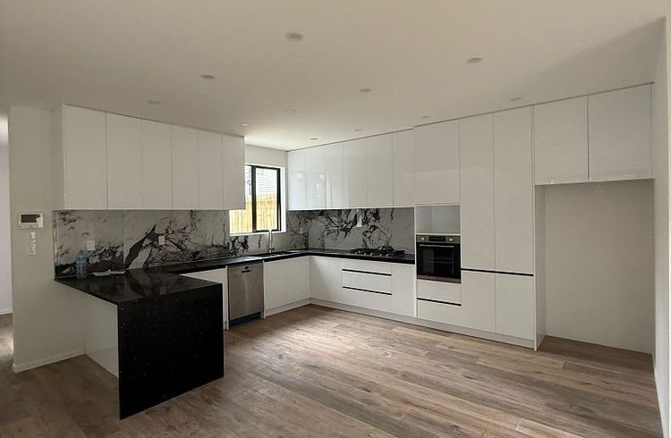  at 79C Bond Crescent, Forrest Hill, North Shore City, Auckland