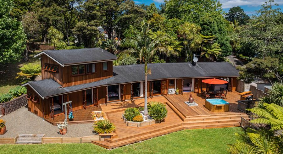  at 29 Outlook Road, Greenhithe, Auckland