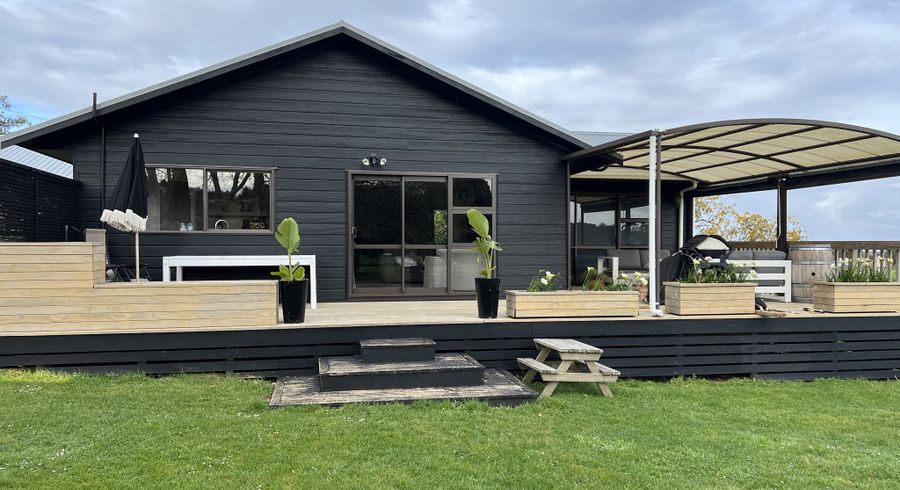  at 279 Mill Road, Bombay, Bombay