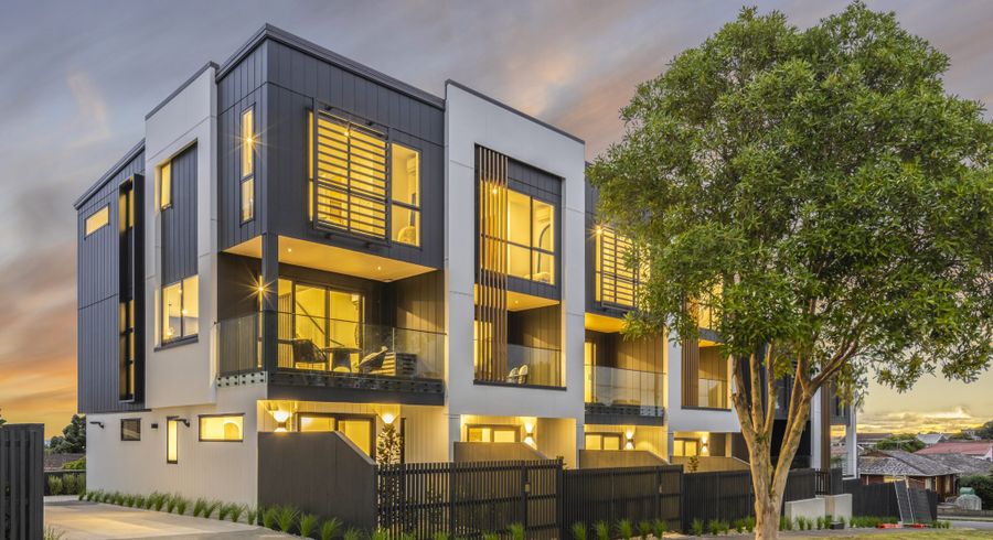  at 33 Turama Road, Royal Oak, Auckland City, Auckland