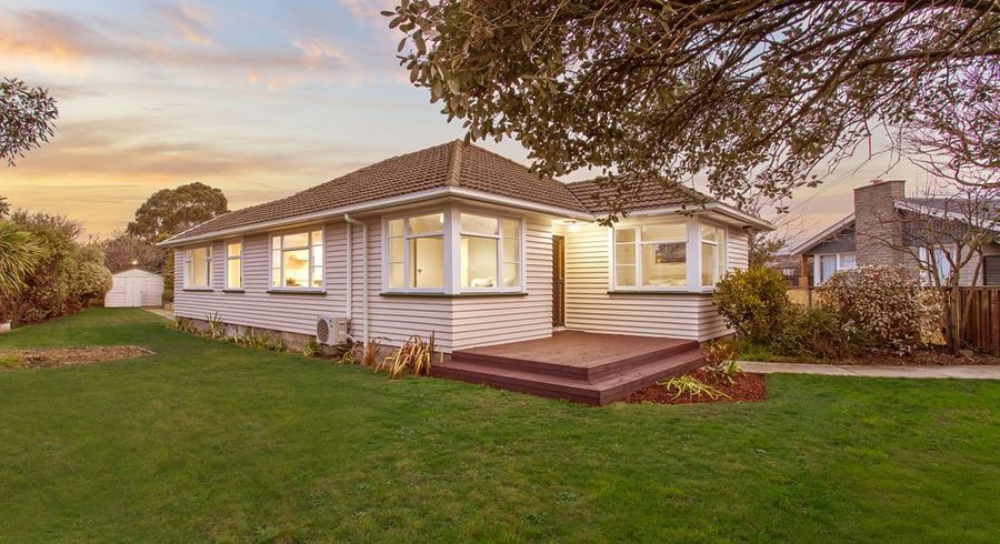  at 12 Wildwood Avenue, Wainoni, Christchurch