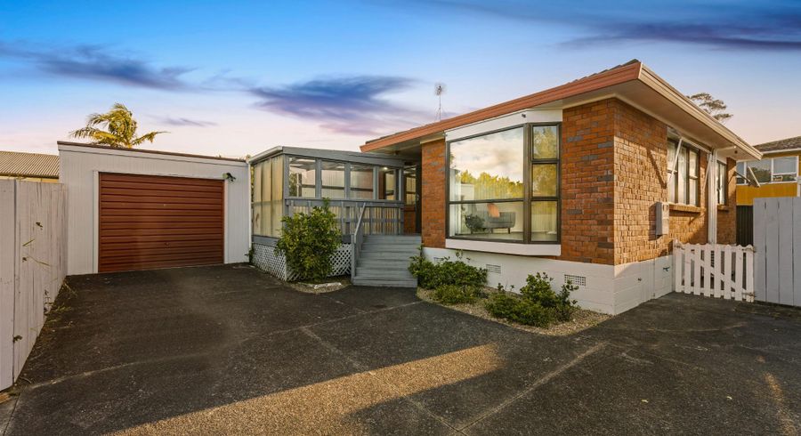  at 1/3 Allington Road, Massey, Auckland