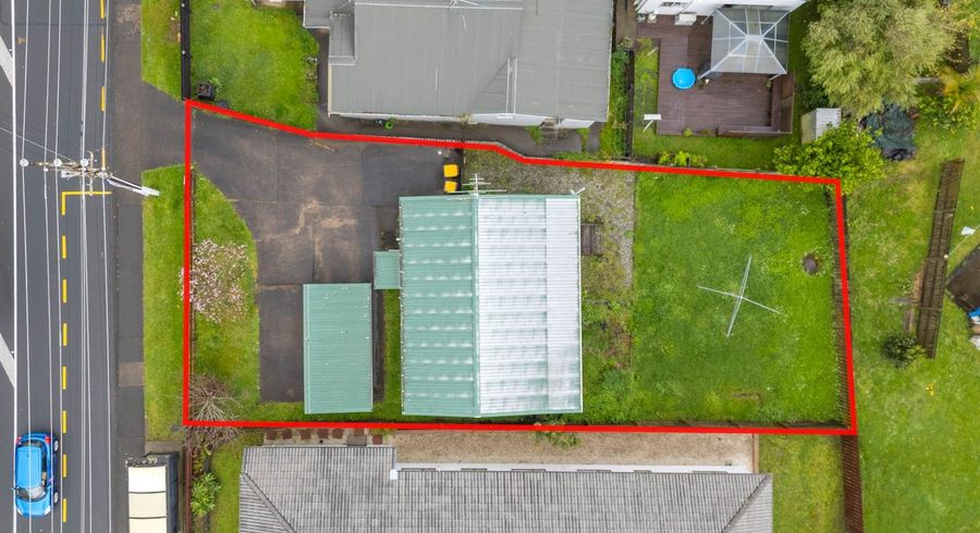  at 415 West Coast Road, Glen Eden, Waitakere City, Auckland