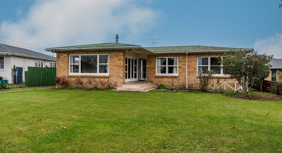  at 27 Paterson St, Frankton, Hamilton, Waikato