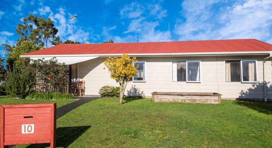  at 10 Aratiatia Place, Tikipunga, Whangarei, Northland