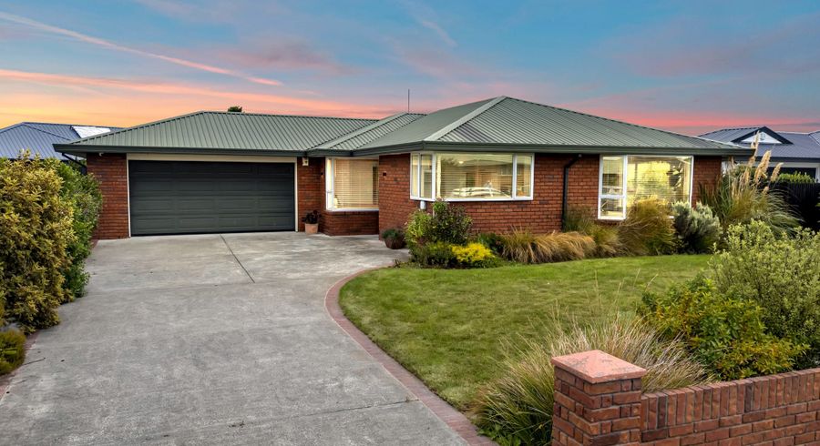  at 16 Thistledown Place, Woolston, Christchurch City, Canterbury