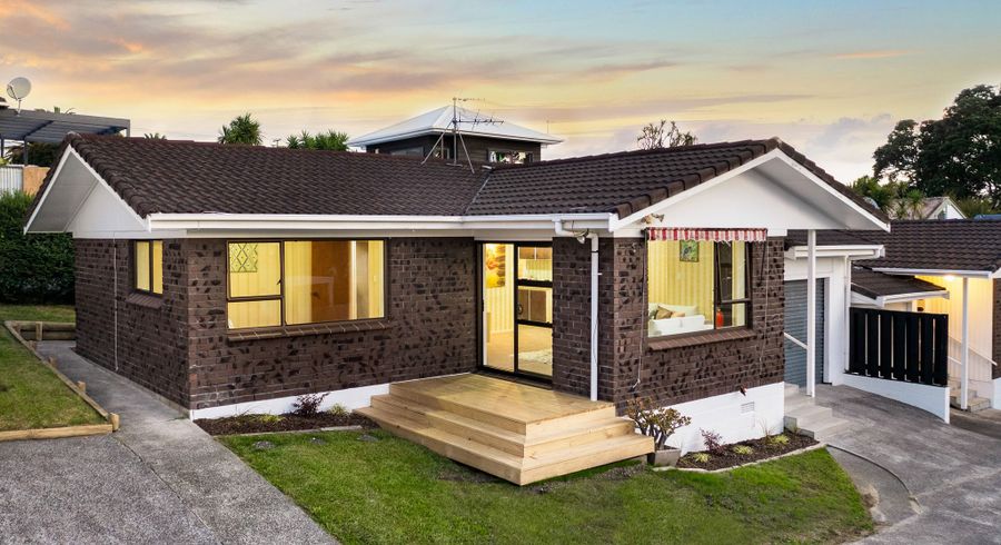  at 2/58 Fir Street, Waterview, Auckland