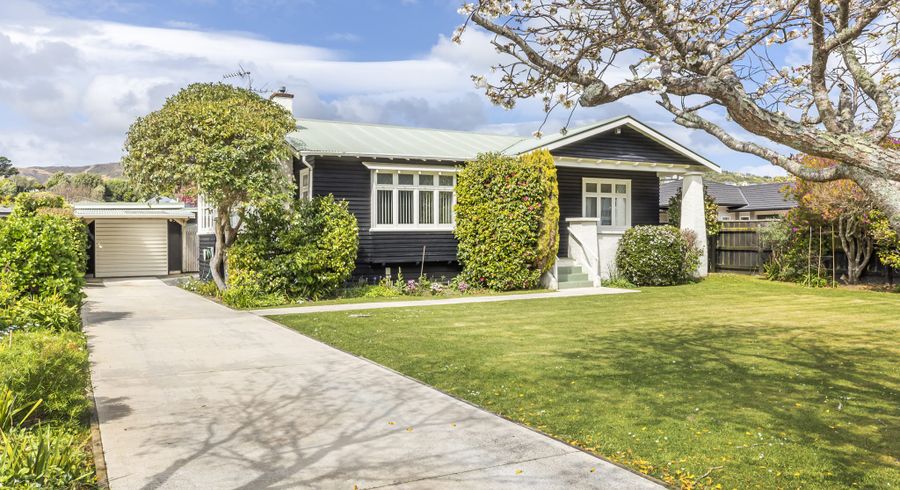  at 20 Nathan Street, Tawa, Wellington