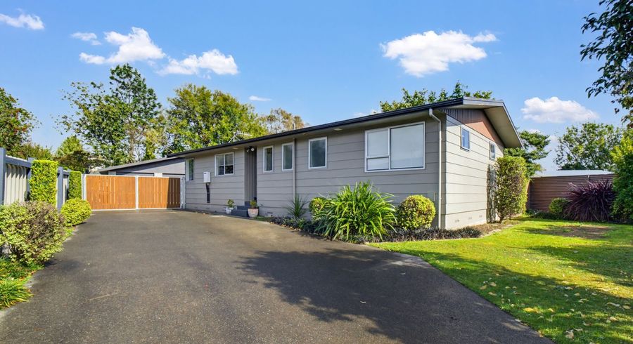  at 6 Escort Grove, Awapuni, Palmerston North