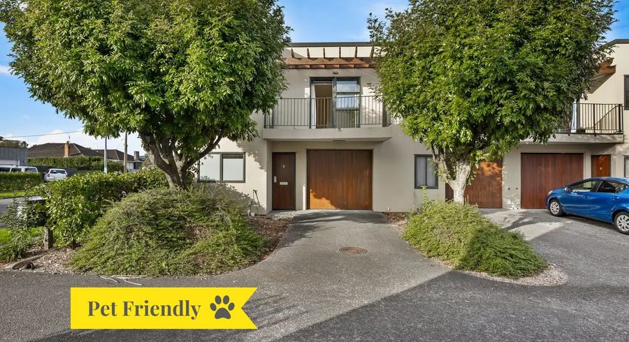  at 8/17 Harbour View Road, Te Atatu Peninsula, Waitakere City, Auckland