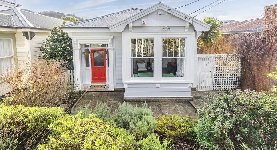  at 100 Britomart Street, Berhampore, Wellington