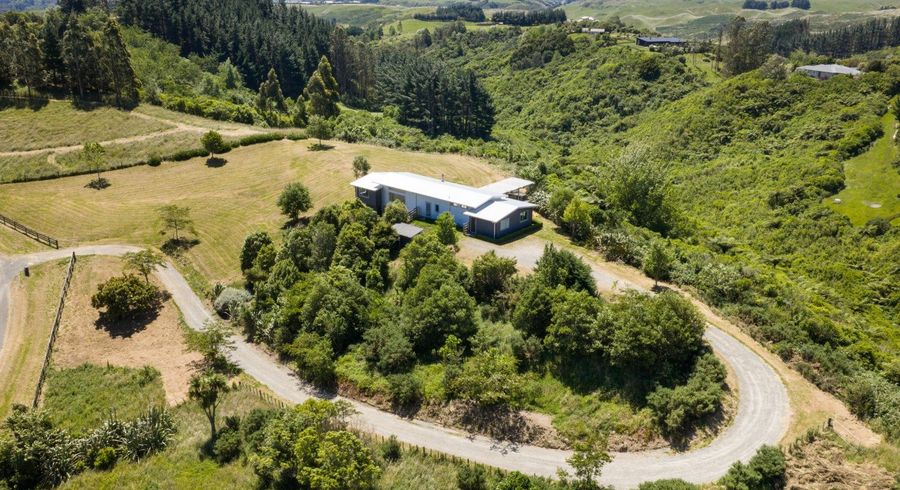  at 8 Ridgeview Road, Aokautere, Palmerston North, Manawatu / Whanganui